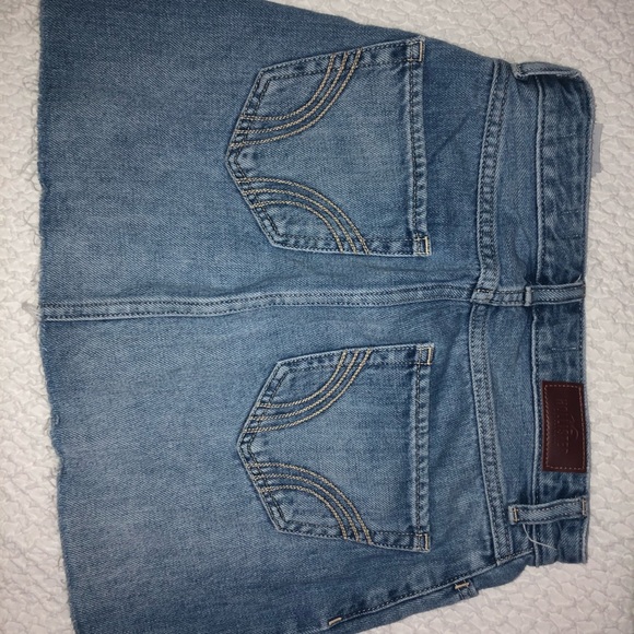 Hollister High Rise Skirt - Picture 2 of 3